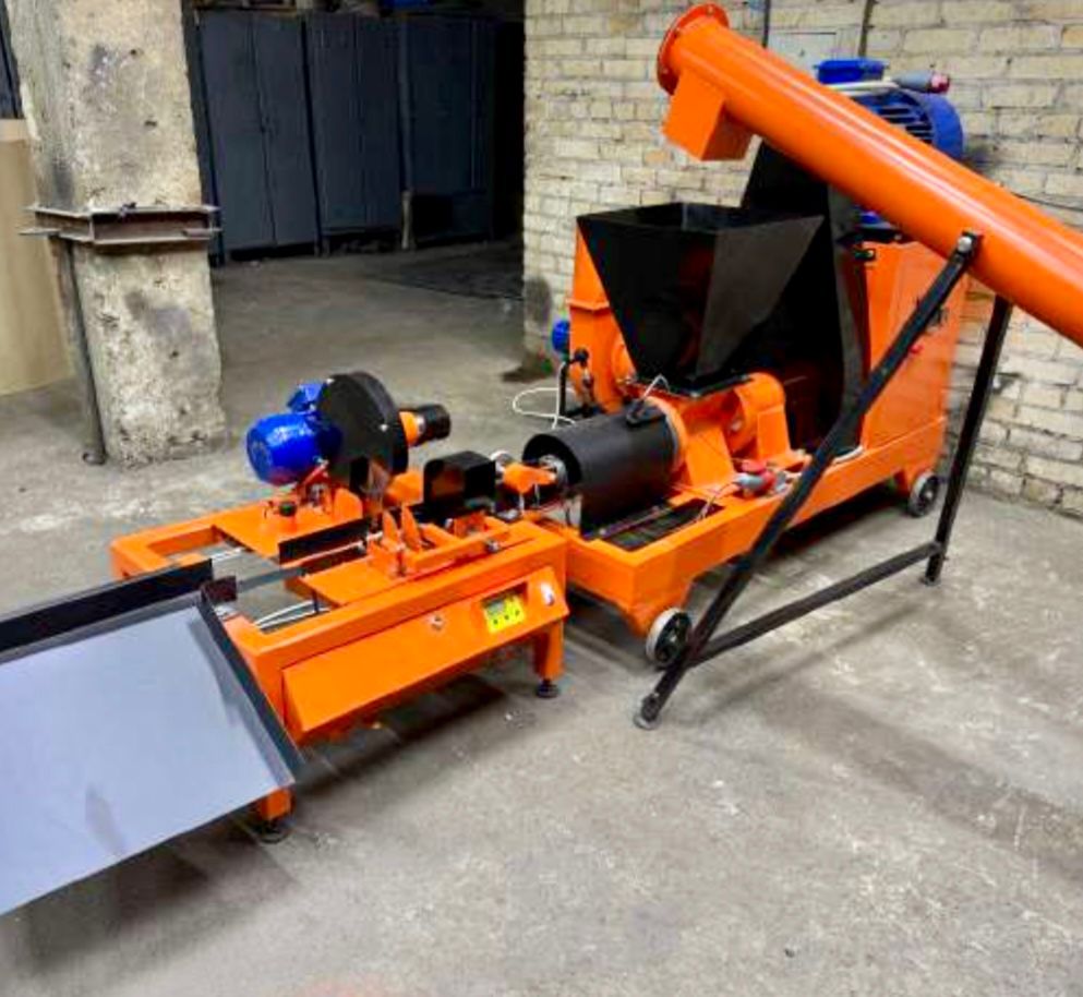 taietor-automat-brichete-2